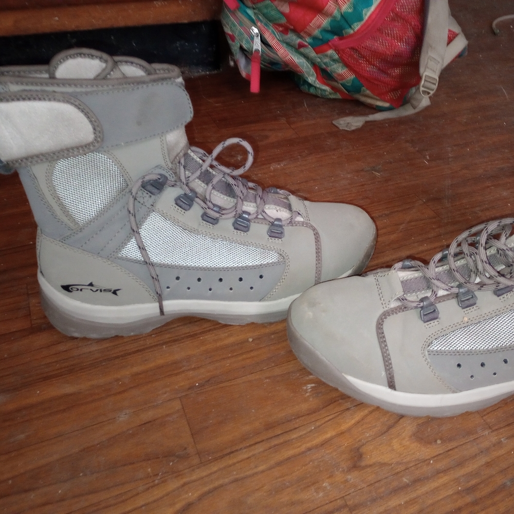 Men's Orvis wading boots